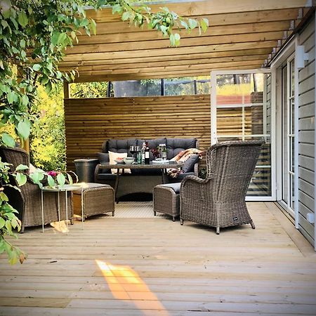 Strandnaera, Pergola, P-Plats I Hoellviken Eksteriør bilde