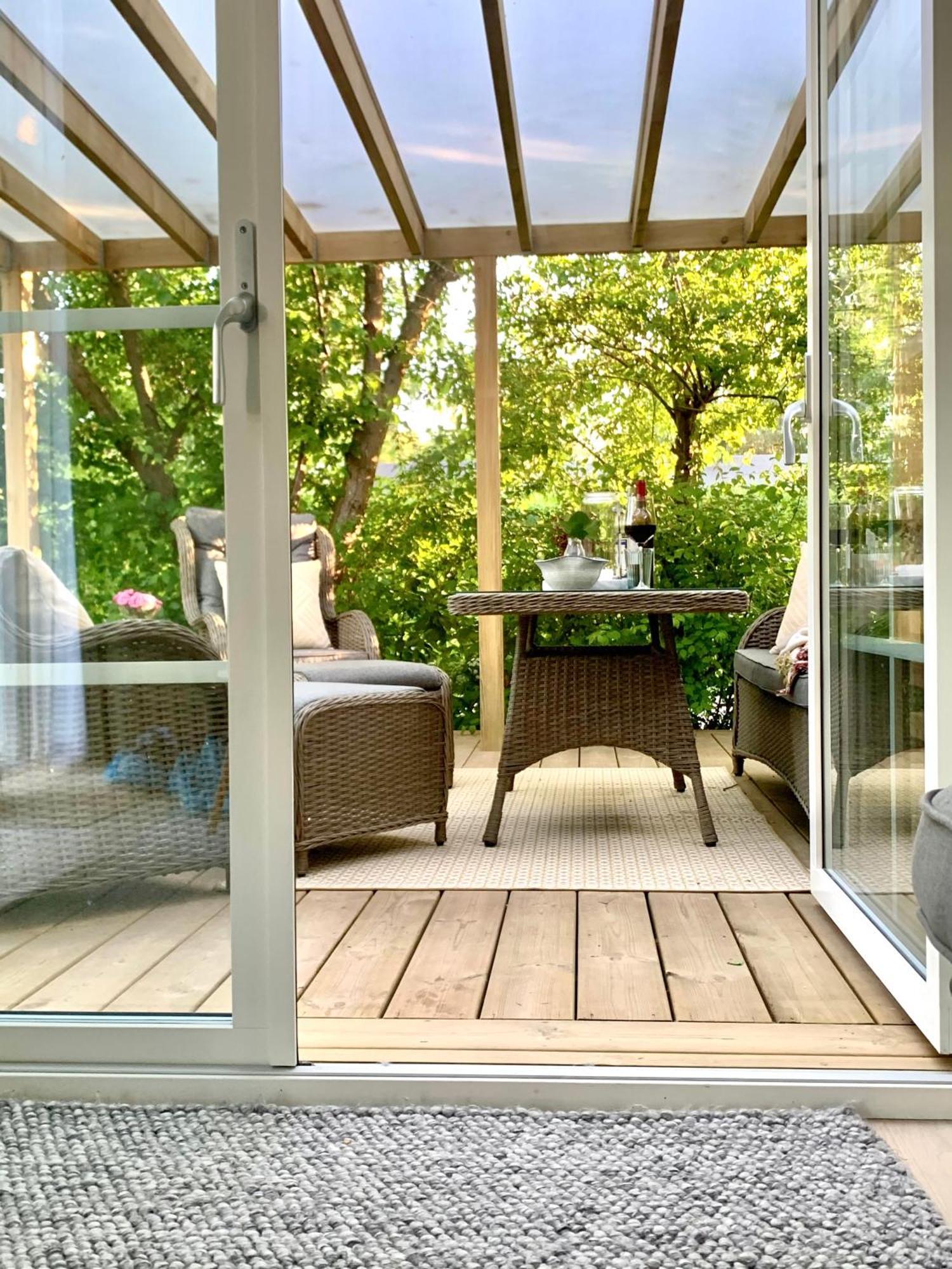 Strandnaera, Pergola, P-Plats I Hoellviken Eksteriør bilde